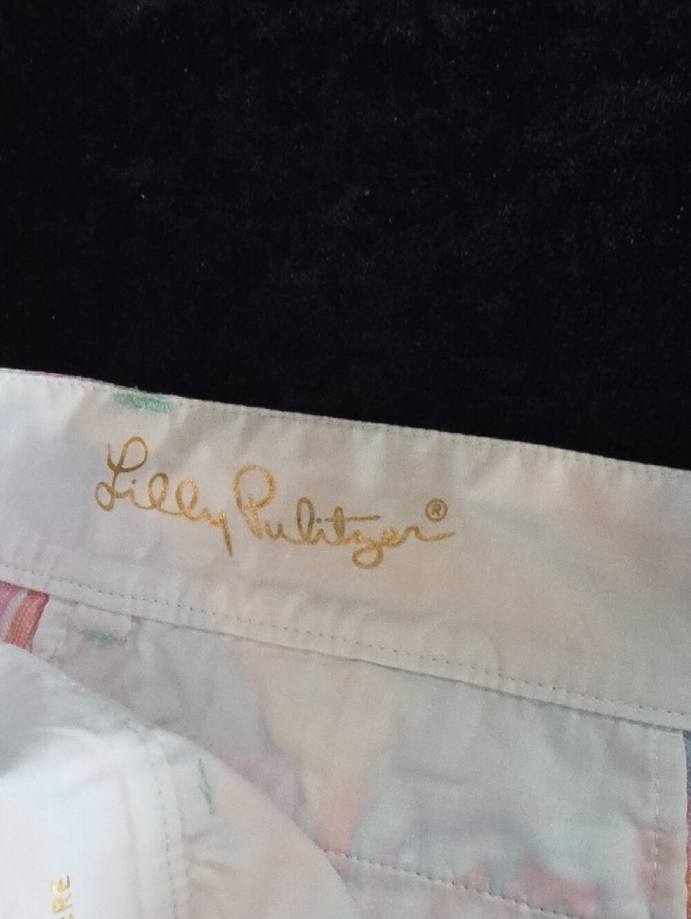 Lilly Pulitzer Coral, Pink & Aqua Printed Bermuda Shorts Size 8 - Picture 2 of 6
